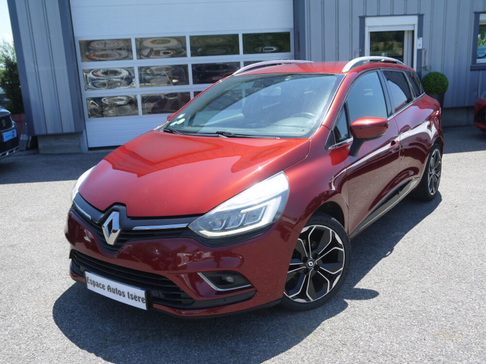Clio IV 1.5 DCI 110CH ENERGY / DISTRIBUTION FAITE / ATTELAGE 2016 occasion 38260 La C&ocirc;te-Saint-Andr&eacute;