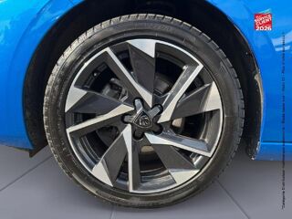 308 1.2 PureTech 130ch S&S Allure Pack EAT8 2023 occasion 08200 Sedan