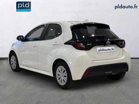 Yaris 116h Dynamic Business 5p + Programme Beyond Zero Academy MY2 2024 occasion 13300 Salon-de-Provence