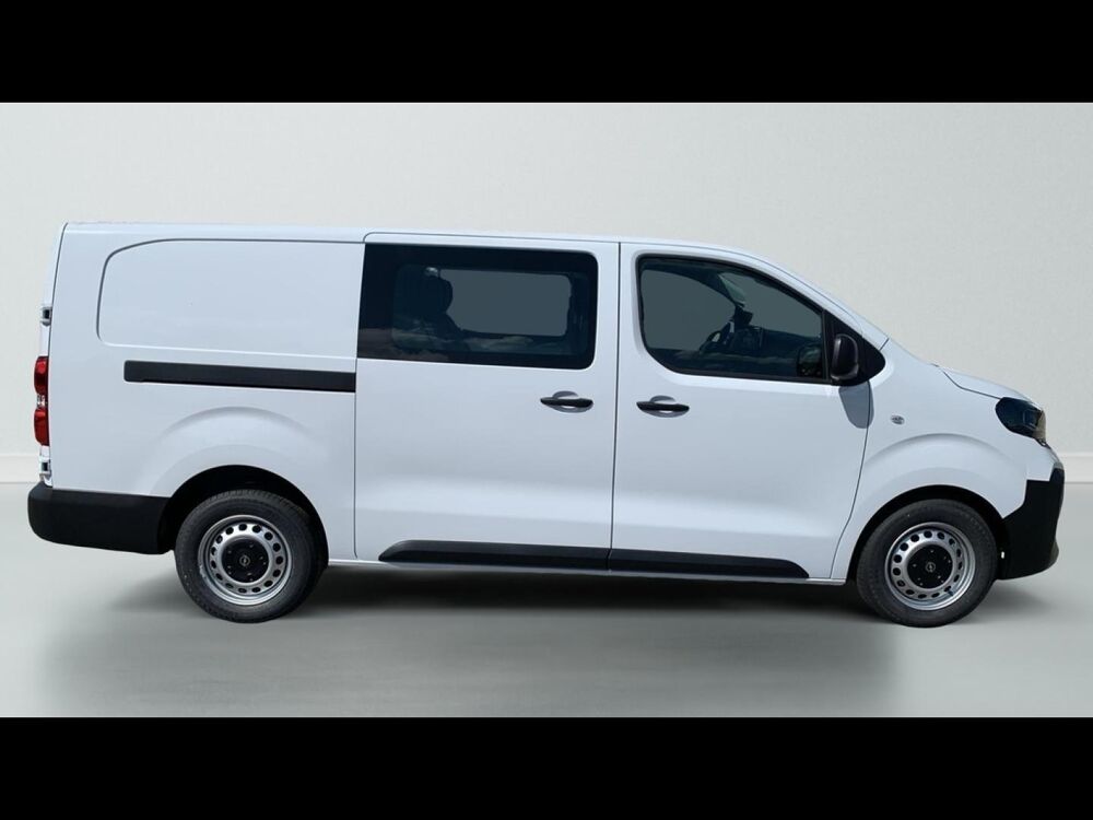 Vivaro XL 2.2 Diesel 150ch Cabine Approfondie Fixe 2026 occasion 17450 Saint-Laurent-de-la-Pr&eacute;e