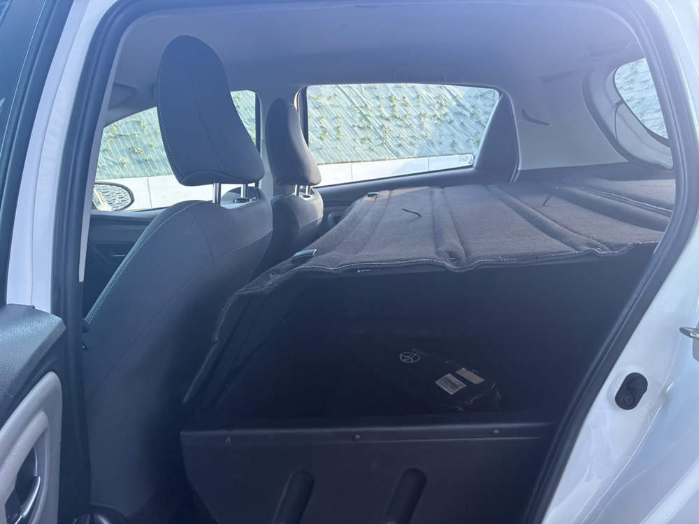 Yaris 100H FRANCE BUSINESS AFFAIRES RC19 2020 occasion 53810 CHANGE