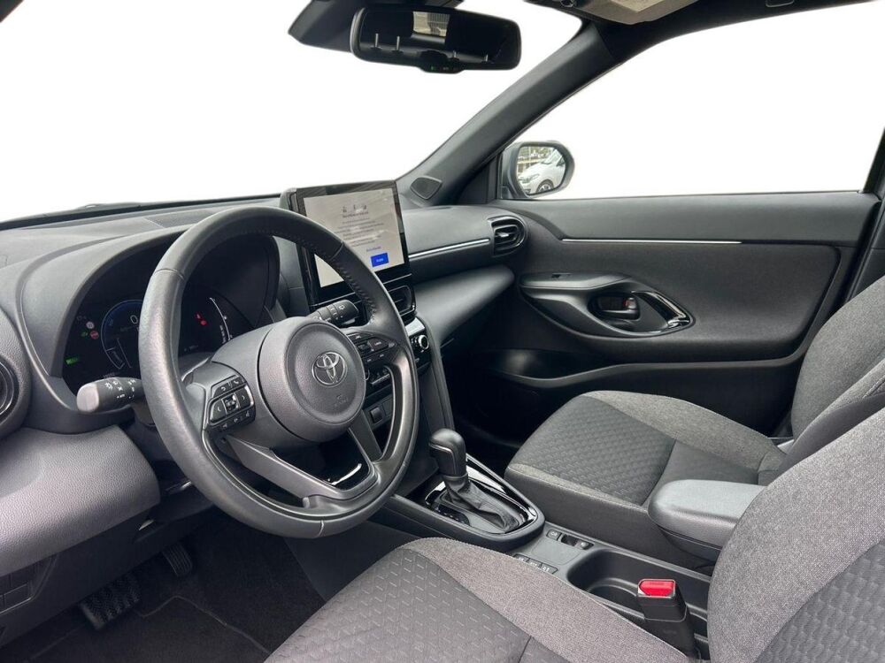 Yaris Cross 130h Design MY25 2025 occasion 13730 Saint-Victoret
