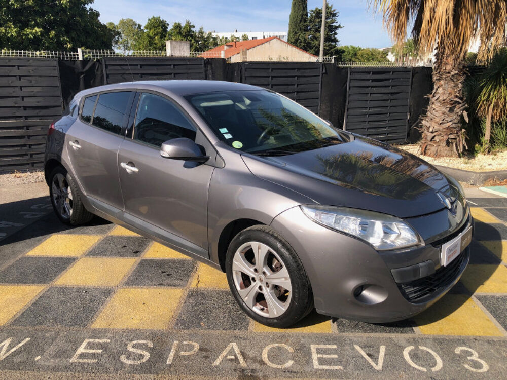 M&eacute;gane III 1.5 DCI 110CH FAP DYNAMIQUE ECO&sup2; 2011 occasion 34970 Lattes