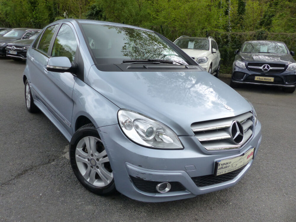 Classe B 180 SPORT CVT 2011 occasion 77144 Mont&eacute;vrain