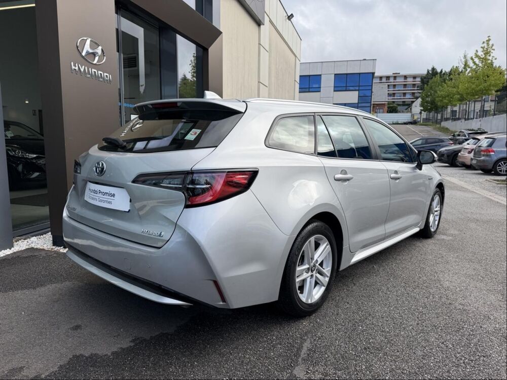 Corolla 122h Dynamic Business + Stage Hybrid Academy MY21 2022 occasion 78240 CHAMBOURCY