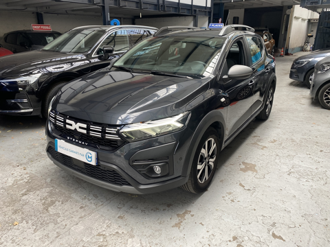 Dacia Sandero 1.0 TCE 90CH STEPWAY EXPRESSION - TOIT OUVRANT - CARPLAY- CA 2024 occasion HOUILLES 78800