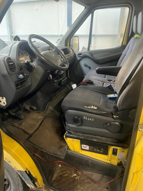 Sprinter DEPANNEUSE MOTEUR FIABLE 2001 occasion 27140 Gisors