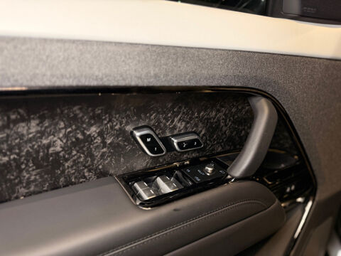 Range Rover 3.0 P550E 550CH PHEV AUTOBIOGRAPHY 2024 occasion 63170 Aubi&egrave;re