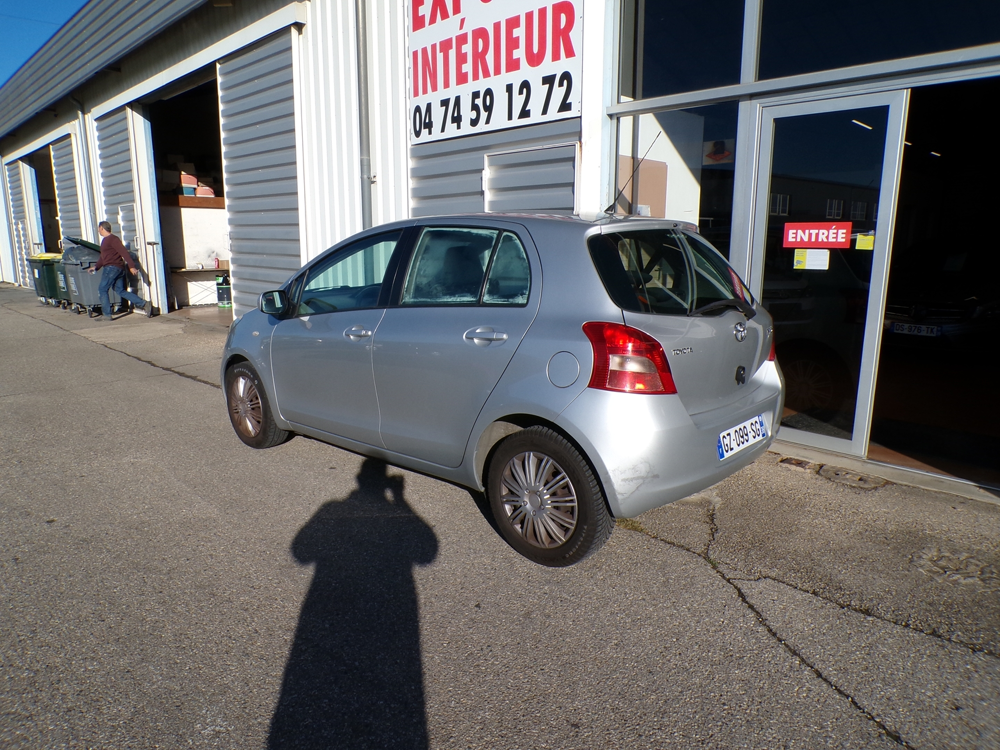 Yaris II 1.3 VVT-I 87CH LUNA 5P 2006 occasion 38150 Salaise-sur-Sanne