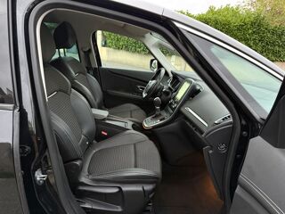 Scenic IV 1.7 BLUE DCI 120CH INTENS EDC 2019 occasion 95480 PIERRELAYE