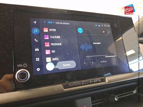 C-HR 2.0 Hybride 200ch Design NG23 2024 occasion 25000 Besan&ccedil;on