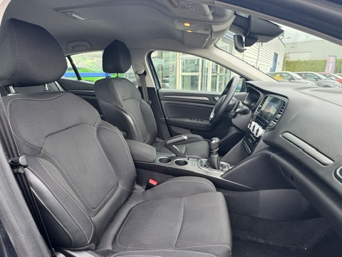Megane IV 1.0 TCE 115CH BUSINESS 2022 occasion 16400 Puymoyen