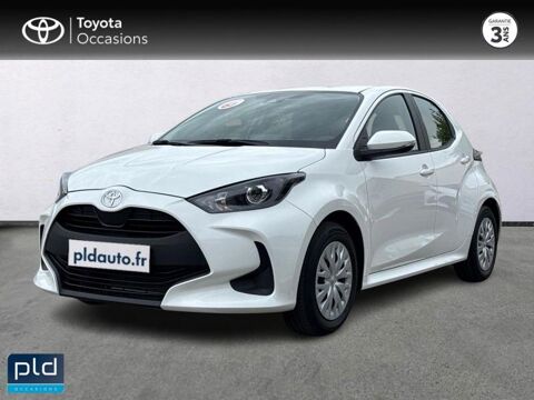 Toyota Yaris 120 VVT-i Dynamic Business 5p MC24 2024 occasion Salon-de-Provence 13300