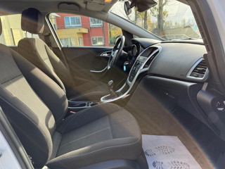 Astra 1.6 TURBO SPORT/ CRITAIR 2 / DISTRIBUTION VIDANGE PNEUS AV 2011 occasion 38340 Voreppe