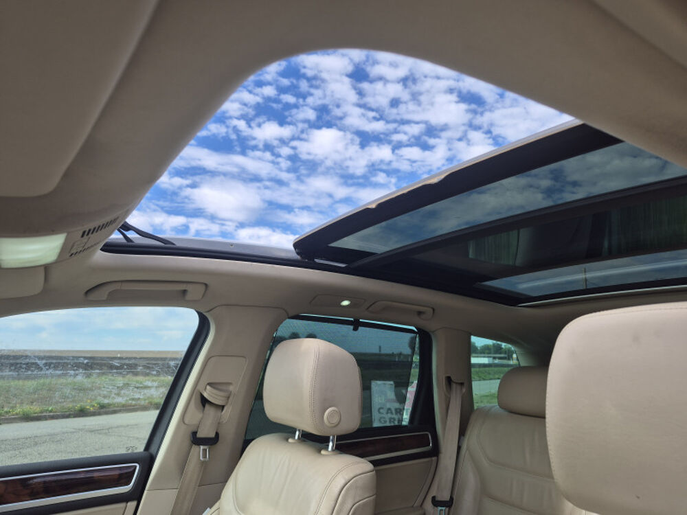 Touareg 3.0 V6 TDI 240CH FAP CARAT TIPTRONIC 2011 occasion 95420 MAGNY EN VEXIN
