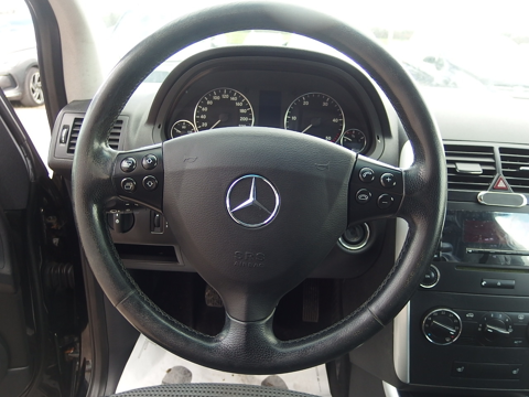 Classe A 160 CDI CLASSIC 2005 occasion 10600 Savi&egrave;res