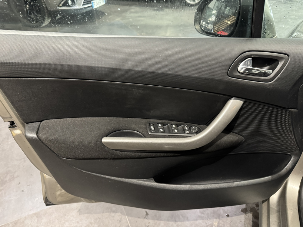 308 1.6 HDI92 FAP 2012 occasion 12000 RODEZ