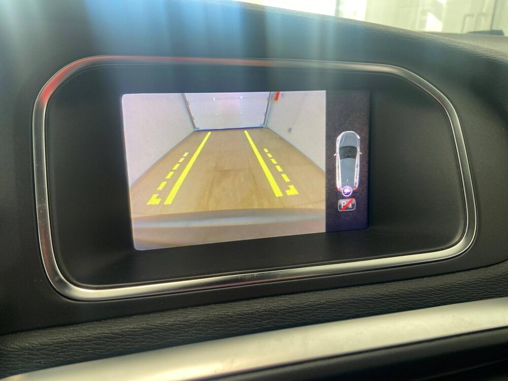 V40 T2 122ch Signature Edition Geartronic 2019 occasion 78200 BUCHELAY