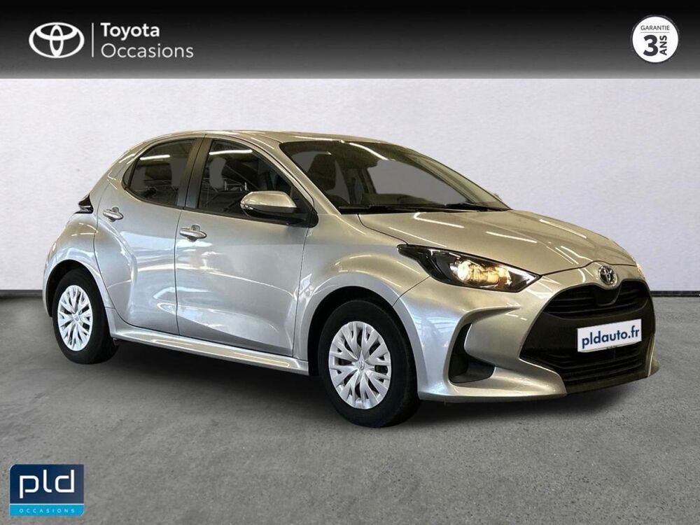 Yaris 116h Dynamic 5p MY22 2023 occasion 13290 Les Milles