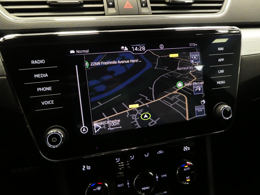 Superb 1.4 TSI PHEV 218CH BUSINESS DSG6 2023 occasion 77100 Nanteuil-l&egrave;s-Meaux