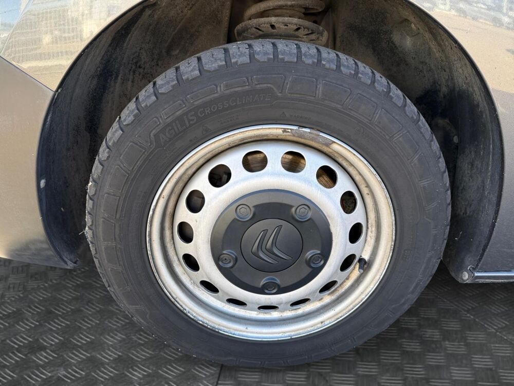 Jumpy XS 2.0 BlueHDi 180ch S&S Cityvan EAT8 2021 occasion 63000 Clermont-Ferrand