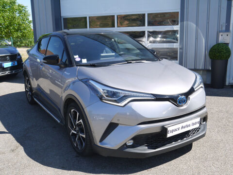 C-HR 122H GRAPHIC 2WD E-CVT / DISTRIBUTION A CHAINE 2018 occasion 38260 La C&ocirc;te-Saint-Andr&eacute;