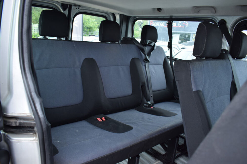 Vivaro 1.6 CDTI BITURBO 120 K2700 L1H1 PACK CLIM + ECOFLEX START/ST 2015 occasion 34740 Vendargues