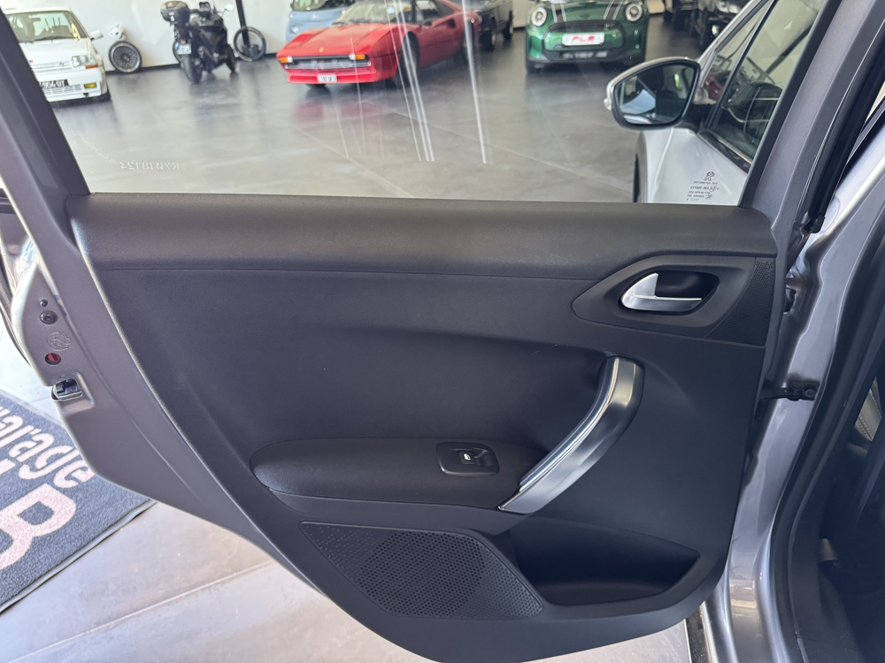 2008 1.5 BLU EHDI 100 CH ALLURE 82500 KM 2019 occasion 12000 RODEZ