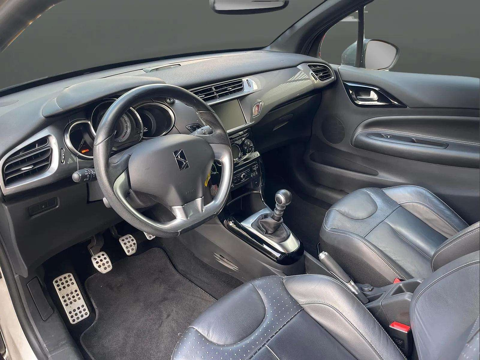 DS3 1.6 THP 155CH SPORT CHIC 2014 occasion 93500 Pantin