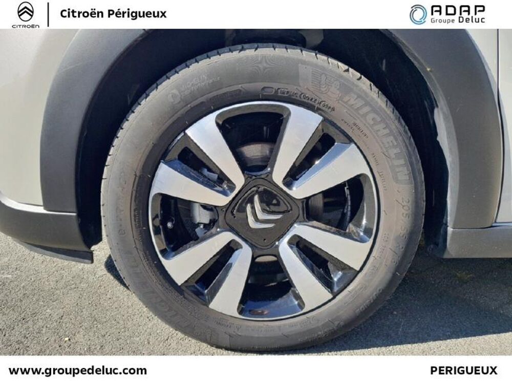 C3 1.2 PureTech 83ch S&S Shine 2023 occasion 24750 Tr&eacute;lissac