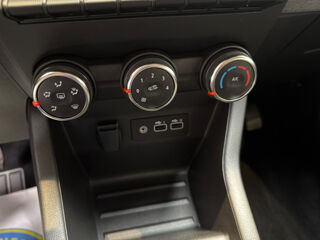 Clio V 1.5 BLUE DCI 100CH EVOLUTION - 24 2024 occasion 28630 Nogent-le-Phaye