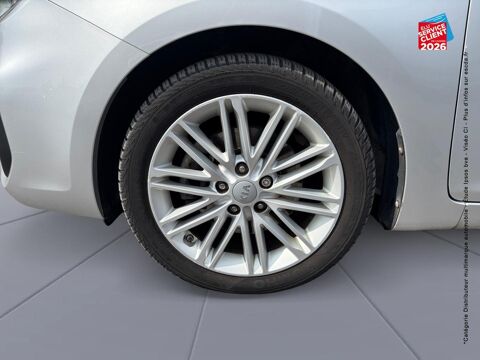 Carens 1.7 CRDi 115ch Motion 7pl 2018 occasion 08000 Charleville-M&eacute;zi&egrave;res