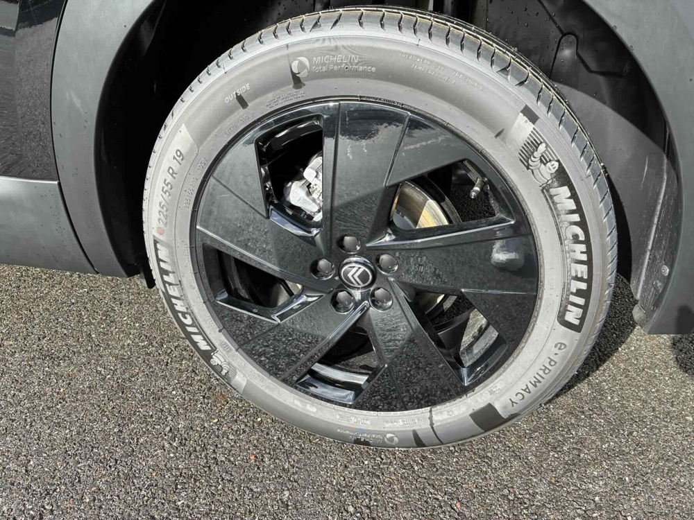 C5 aircross 1.2 HYBRIDE 145CH MAX BOITE AUTOMATIQUE 2026 occasion 65420 Ibos