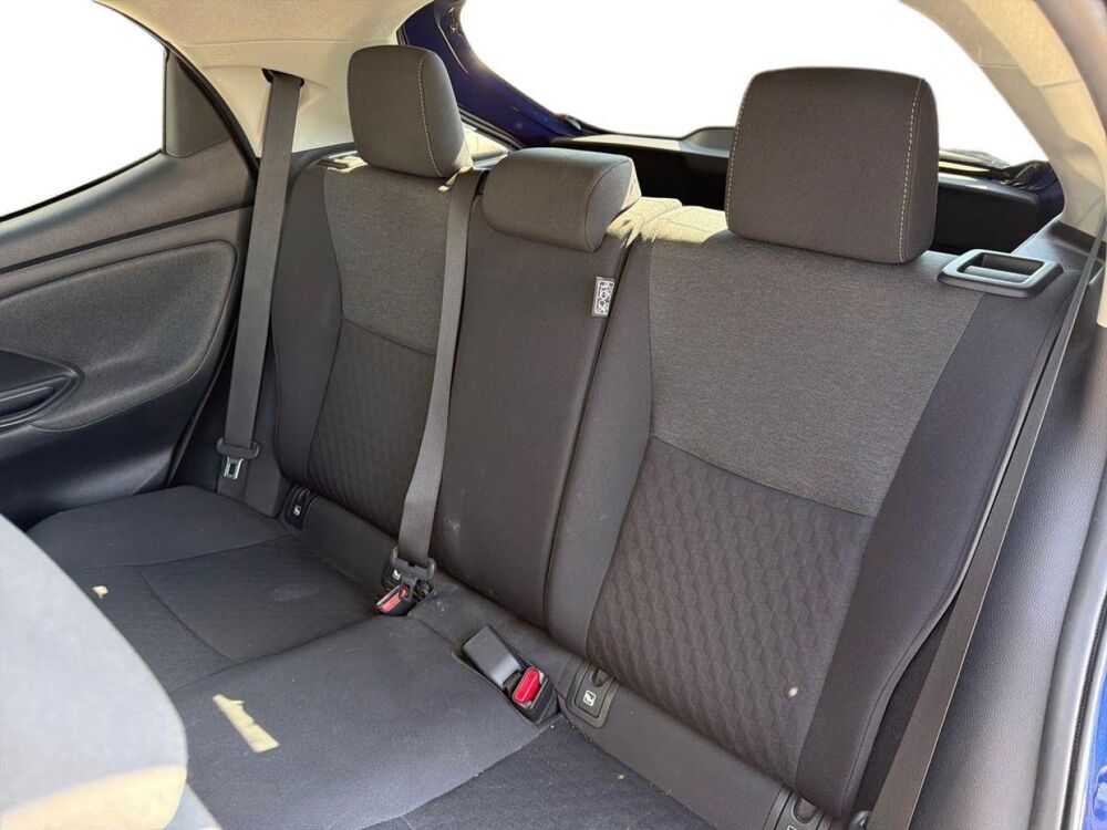 Yaris 116h Design 5p 2021 occasion 13290 Les Milles