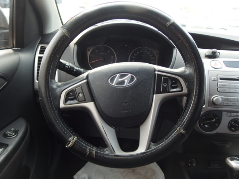 i20 1.4 CRDI90 PACK EDITION 5P 2011 occasion 10600 Savi&egrave;res