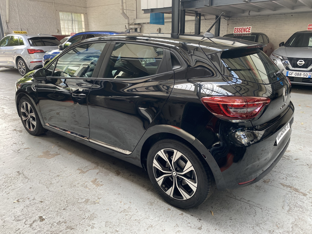 Clio V 1.6 E-TECH HYBRIDE 140CH LIMITED -21N - CARPLAY - CREDIT POS 2022 occasion 78800 HOUILLES
