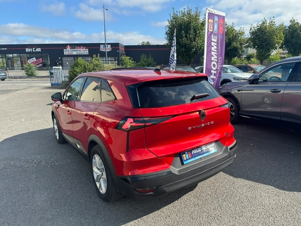 Symbioz 1.6 E-TECH FULL HYBRID 145CH EVOLUTION 2025 occasion 16400 Puymoyen