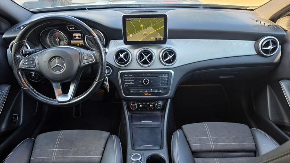 Classe GLA 250 SENSATION 4MATIC 7G-DCT 2016 occasion 13400 AUBAGNE