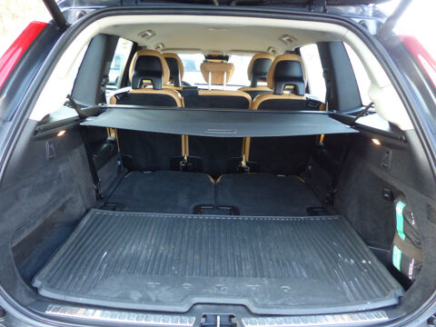 XC90 D5 AWD 225CH INSCRIPTION GEARTRONIC 7 PLACES 2015 occasion 77144 Mont&eacute;vrain