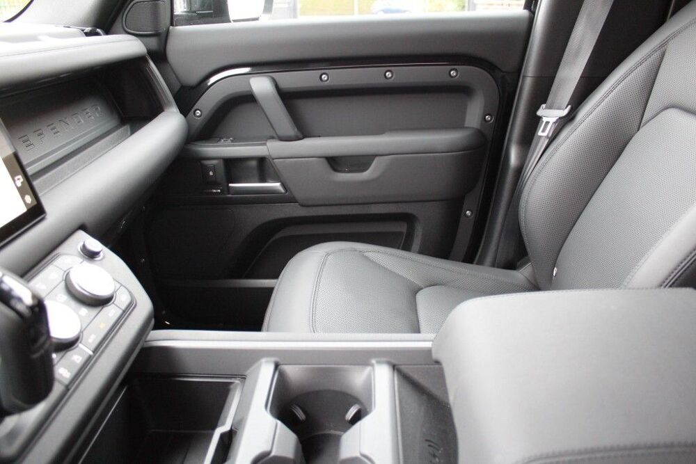 Defender IV 110 D250 MHEV X-DYNAMIC HSE BVA8 2 PLACES 2025 occasion 59223 Roncq