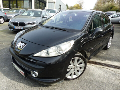Peugeot 207 1.6 HDI110 FELINE FAP 5P 2008 occasion Mont&eacute;vrain 77144
