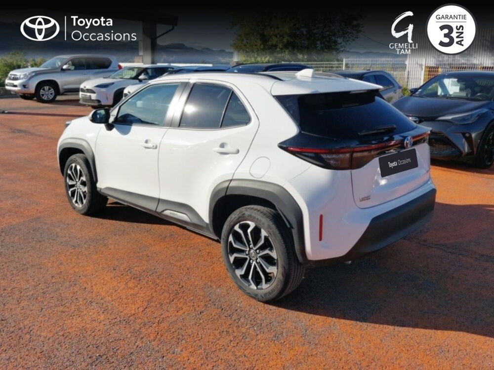 Yaris Cross 116h Design MY22 2023 occasion 26200 Mont&eacute;limar