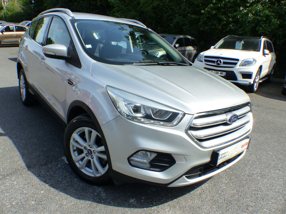 Kuga 1.5 TDCI 120CH STOP&START TREND BUSINESS 4X2 POWERSHIFT 2018 occasion 77144 Mont&eacute;vrain