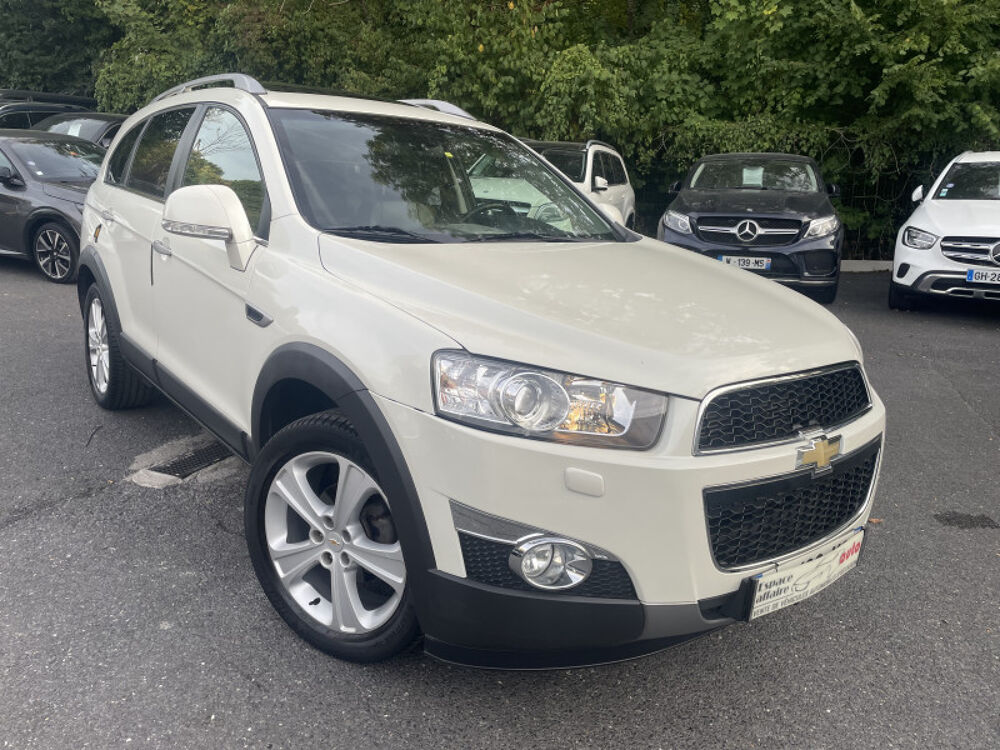 Captiva 2.2 VCDI184 LTZ BA AWD 2011 occasion 77144 Mont&eacute;vrain