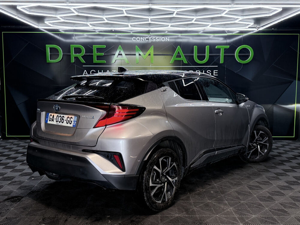 C-HR 122H GRAPHIC 2WD E-CVT MY20 2021 occasion 57185 CLOUANGE