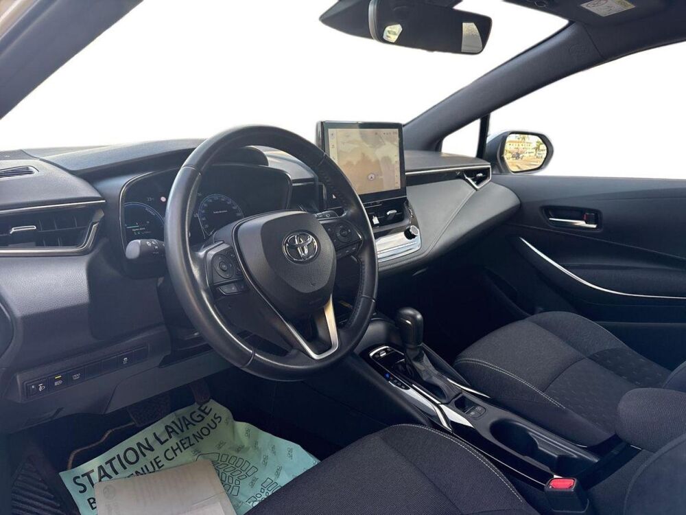 Corolla 1.8 140ch Dynamic Business + Programme Beyond Zero Academy M 2023 occasion 13730 Saint-Victoret