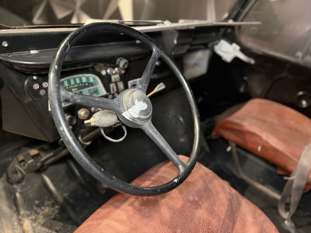  1982 occasion 63170 Aubi&egrave;re