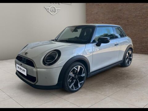 Mini Cooper C 156ch Favoured DKG7 2024 occasion Chambourcy 78240