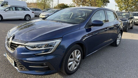 Annonce voiture Renault Megane IV 11700 €