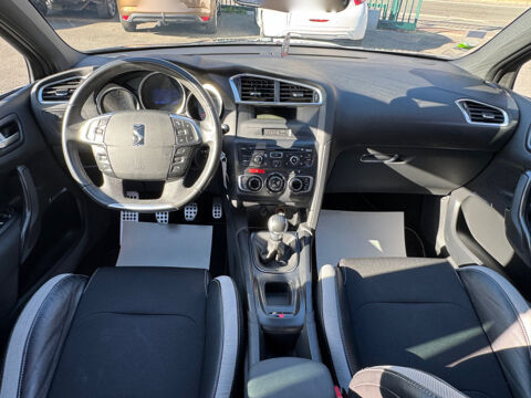 DS4 1.6 VTI 120CH SO CHIC 1ERE MAIN FAIBLE KM 2012 occasion 93220 Gagny